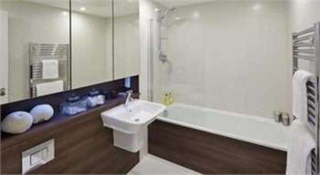  Image of 1 bedroom Flat to rent in Packington Street London N1 at Islington London Islington, N1 7FZ