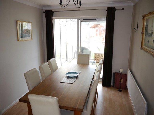  Image of 4 bedroom Detached house to rent in Edgecote Great Holm Milton Keynes MK8 at Edgecote Great Holm Milton keynes, MK8 9ER