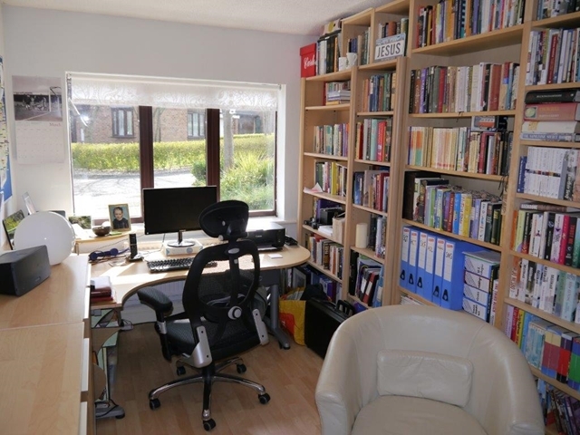  Image of 4 bedroom Detached house to rent in Edgecote Great Holm Milton Keynes MK8 at Edgecote Great Holm Milton keynes, MK8 9ER