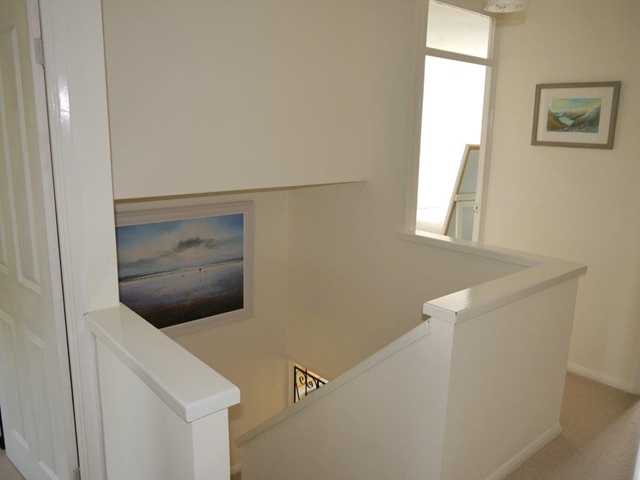  Image of 4 bedroom Detached house to rent in Edgecote Great Holm Milton Keynes MK8 at Edgecote Great Holm Milton keynes, MK8 9ER