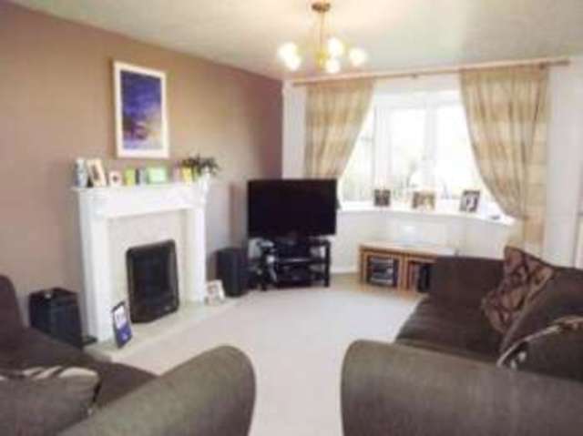  Image of 3 bedroom Semi-Detached house for sale in Primrose Close Killinghall Harrogate HG3 at Killinghall Moor Harrogate Killinghall, HG3 2WQ