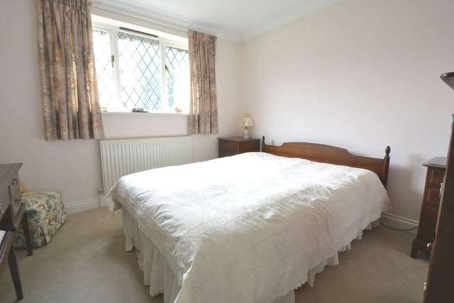  Image of 4 bedroom Detached house for sale in Berndene Rise Princes Risborough HP27 at Berndene Rise  Princes Risborough, HP27 9HF