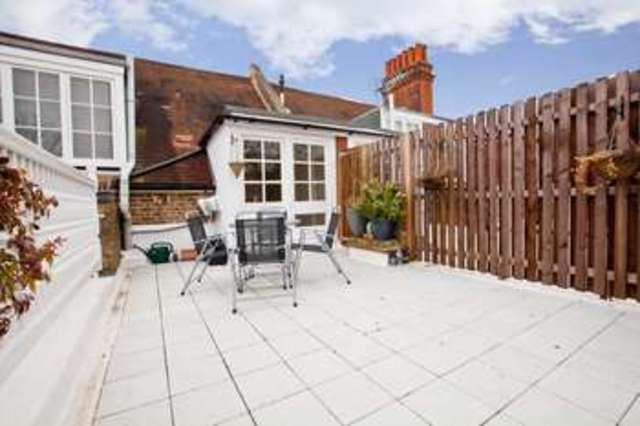  Image of 2 bedroom Flat for sale in Priory Avenue London W4 at Chiswick, W4 1TX