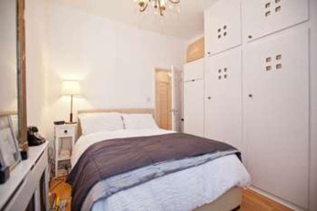  Image of 2 bedroom Flat for sale in Priory Avenue London W4 at Chiswick, W4 1TX