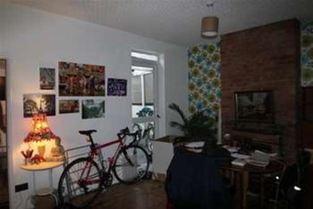  Image of 3 bedroom Detached house to rent in Purrett Road London SE18 at London, SE18 1JR