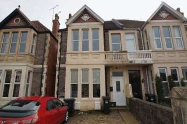  Image of 2 bedroom Flat for sale in Quantock Road Weston-super-Mare BS23 at Quantock Road  Weston-Super-Mare, BS23 4DU