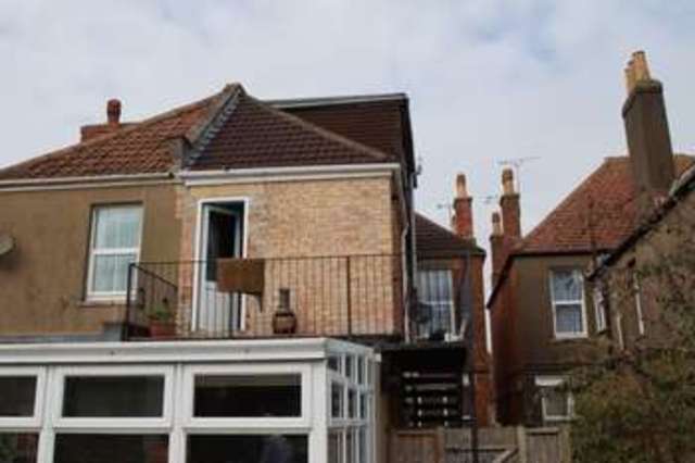  Image of 1 bedroom Flat for sale in Quantock Road Weston-super-Mare BS23 at Quantock Road  Weston-Super-Mare, BS23 4DU