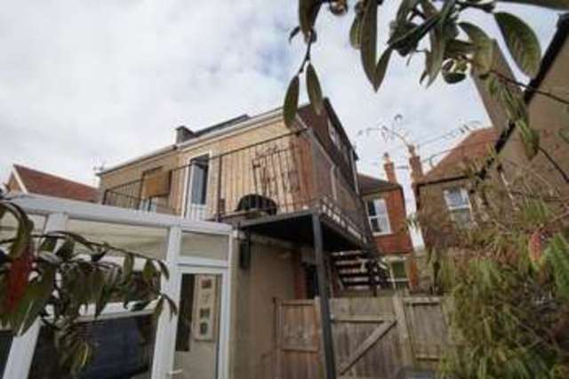  Image of 1 bedroom Flat for sale in Quantock Road Weston-super-Mare BS23 at Quantock Road  Weston-Super-Mare, BS23 4DU