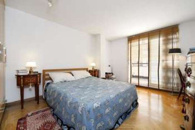  Image of 2 bedroom Property for sale in Queens Gardens London W2 at Queens Gardens  London, W2 3AA