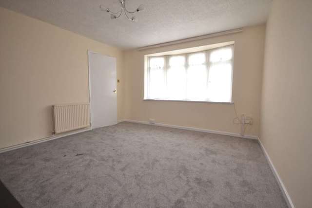  Image of 4 bedroom Semi-Detached house to rent in Radnor Road Earley Reading RG6 at Radnor Road  Reading, RG6 7NP