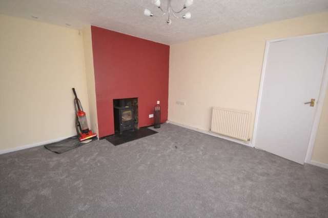  Image of 4 bedroom Semi-Detached house to rent in Radnor Road Earley Reading RG6 at Radnor Road  Reading, RG6 7NP