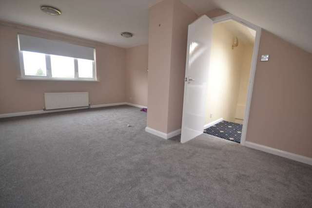  Image of 4 bedroom Semi-Detached house to rent in Radnor Road Earley Reading RG6 at Radnor Road  Reading, RG6 7NP