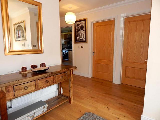  Image of 5 bedroom Detached house to rent in Reading Road Chineham Basingstoke RG24 at Chineham  Basingstoke, RG24 8LP
