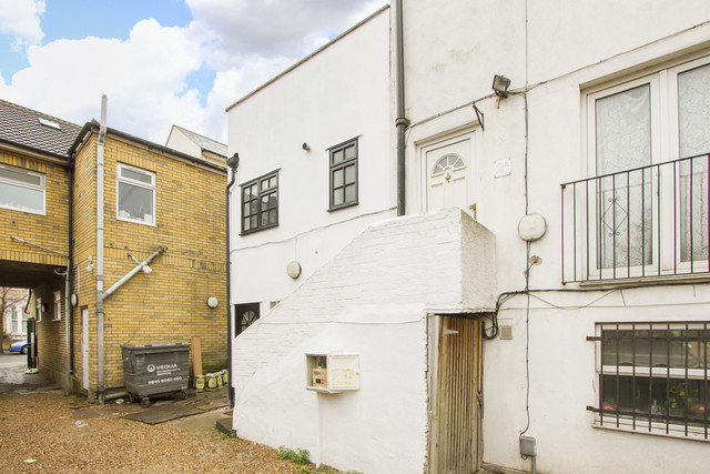 Image of 2 bedroom Semi-Detached house for sale in Regal Row London SE15 at Regal Row Astbury Road Peckham, SE15 2NH
