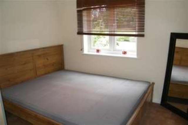  Image of 2 bedroom Flat to rent in Ribblehead Court Radcliffe Manchester M26 at Manchester, M26 1QR