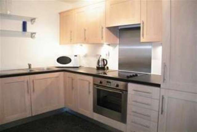  Image of 2 bedroom Flat to rent in Ribblehead Court Radcliffe Manchester M26 at Manchester, M26 1QR
