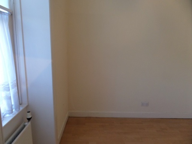  Image of 1 bedroom Flat to rent in Richmond Terrace Edinburgh EH11 at Haymarket Edinburgh Edinburgh, EH11 2BY