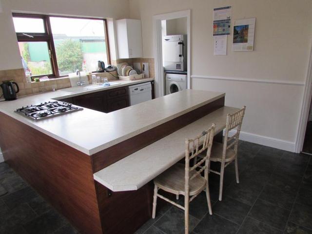  Image of 1 bedroom House Share to rent in Ringwood Road Parkstone Poole BH12 at 564 Ringwood Road  Wallisdown, BH12 4LY