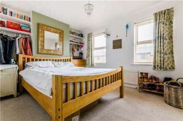  Image of 3 bedroom Terraced house for sale in River Lane Cambridge CB5 at Cambridge, CB5 8HP