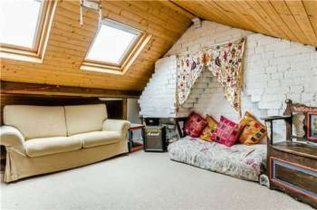  Image of 3 bedroom Terraced house for sale in River Lane Cambridge CB5 at Cambridge, CB5 8HP