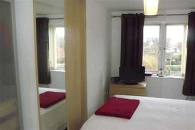  Image of 2 bedroom Flat to rent in Espleys Yard Stafford ST16 at Stafford, ST16 2BS
