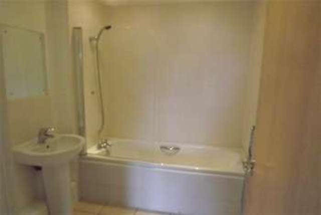  Image of 2 bedroom Flat to rent in Espleys Yard Stafford ST16 at Stafford, ST16 2BS