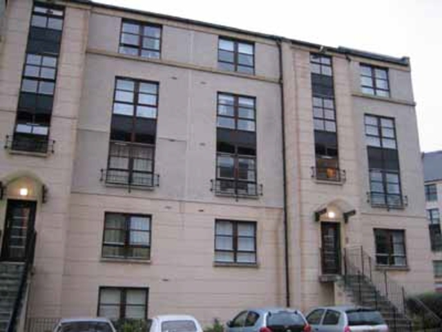  Image of 2 bedroom Flat to rent in Rodney Place Edinburgh EH7 at Canonmills Edinburgh Edinburgh, EH7 4FR