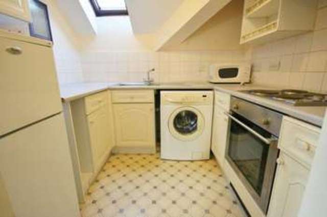  Image of Flat to rent in Roebuck Court Didcot OX11 at Roebuck Court  Didcot, OX11 8UT