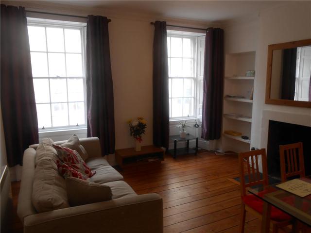  Image of 2 bedroom Studio flat to rent in Rose Street Edinburgh EH2 at City Centre Edinburgh Edinburgh, EH2 4AZ