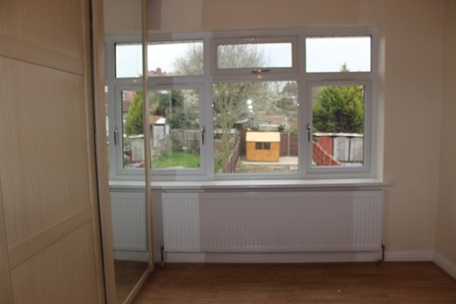  Image of 4 bedroom Terraced house to rent in Rosehill Gardens Sudbury Hill Harrow UB6 at Rosehill Gardens  Greenford, UB6 0LB
