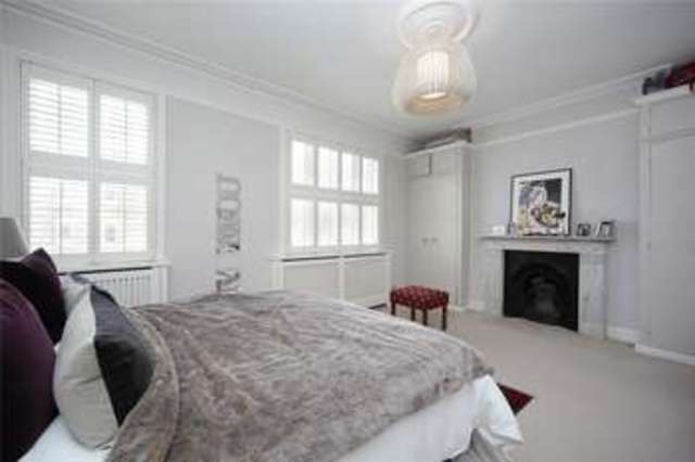  Image of 4 bedroom Semi-Detached house to rent in Rosehill Road London SW18 at Wandsworth London Wandsworth, SW18 2NY