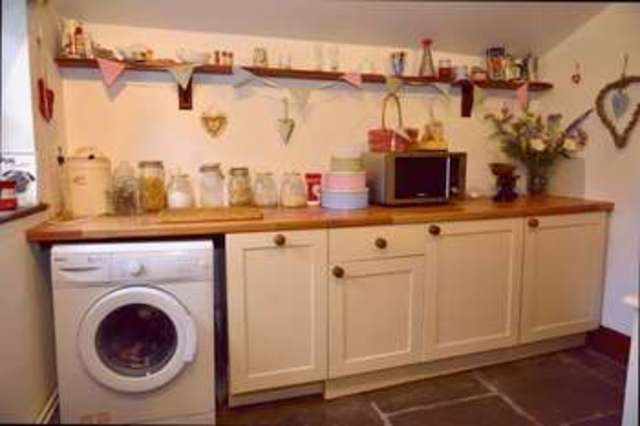  Image of 2 bedroom Detached house for sale in Ross Road Hereford HR2 at Ross Road  Hereford, HR2 7RJ