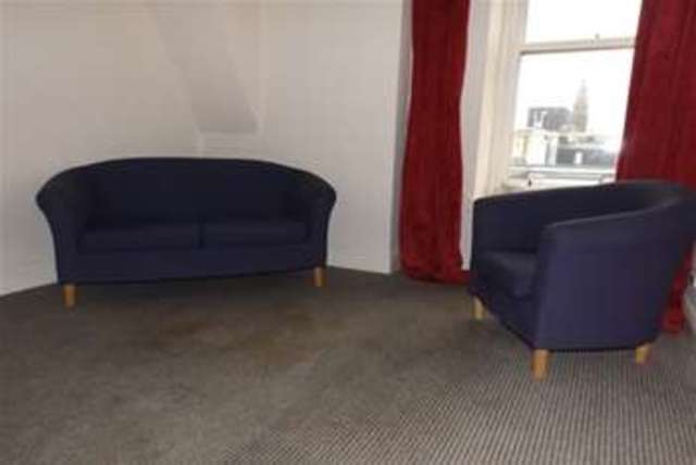  Image of 1 bedroom Flat to rent in Union Street Dundee DD1 at Dundee, DD1 4BN