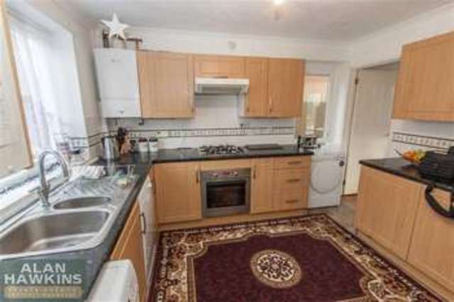  Image of 4 bedroom Property for sale in Otter Way Wootton Bassett Swindon SN4 at Otter Way Royal Wootton Bassett Royal Wootton Bassett, SN4 7SH