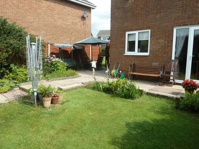  Image of 3 bedroom Detached house for sale in Rudgwick Drive Bury BL8 at Rudgwick Drive  Brandlesholme, BL8 1YE