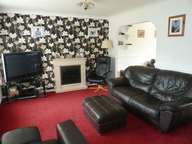  Image of 3 bedroom Detached house for sale in Rudgwick Drive Bury BL8 at Rudgwick Drive  Brandlesholme, BL8 1YE