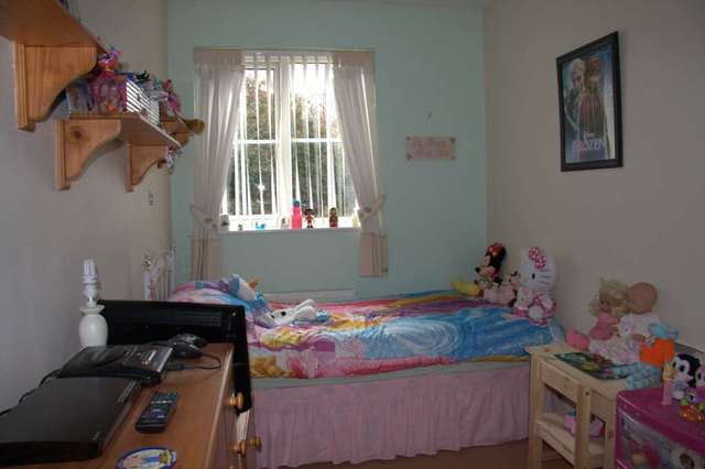  Image of 2 bedroom End of Terrace for sale in Peck Way Rushden NN10 at Peck Way  Rushden, NN10 6BD