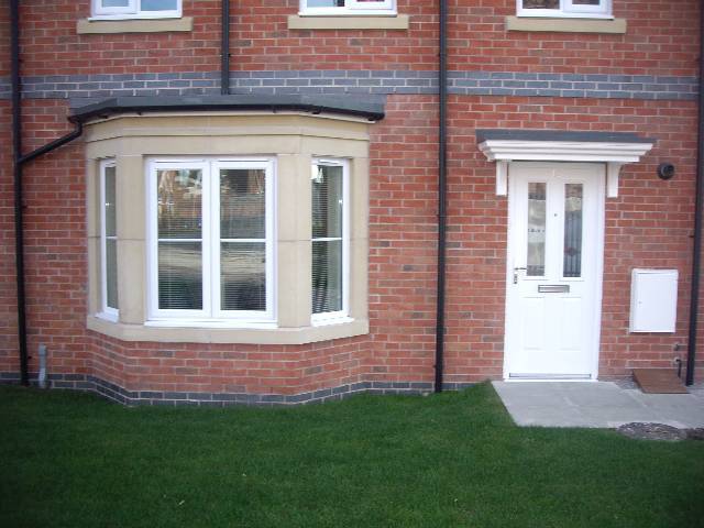  Image of 2 bedroom Flat to rent in Rylands Drive Warrington WA2 at Warrington Cheshire Fearnhead, WA2 7DB
