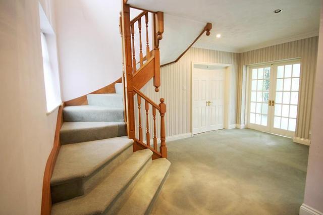  Image of 3 bedroom Detached house to rent in Sandpit Lane St. Albans AL1 at St Albans, AL1 4HG