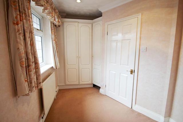  Image of 3 bedroom Detached house to rent in Sandpit Lane St. Albans AL1 at St Albans, AL1 4HG