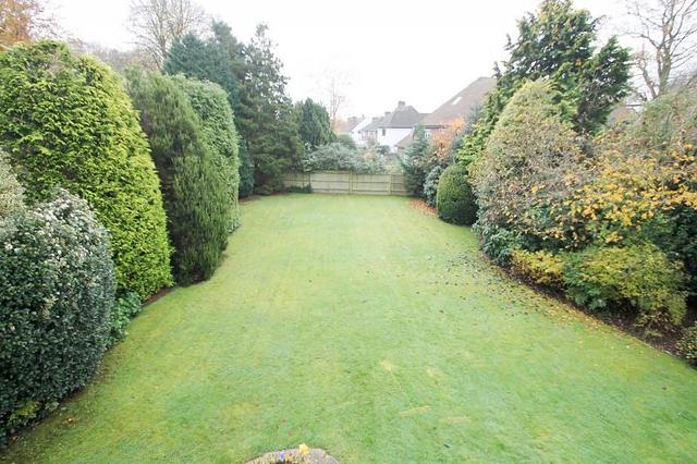  Image of 3 bedroom Detached house to rent in Sandpit Lane St. Albans AL1 at St Albans, AL1 4HG
