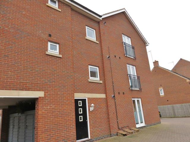  Image of 2 bedroom Flat to rent in Sandwell Park Kingswood Hull HU7 at Kingswood  HULL, HU7 3GY