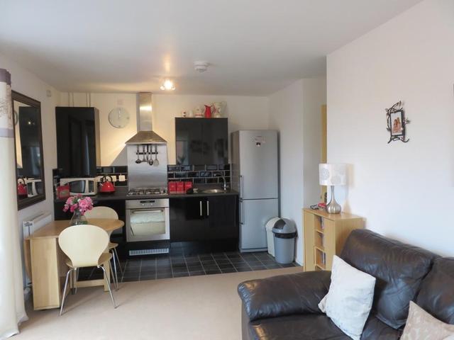  Image of 2 bedroom Flat to rent in Sandwell Park Kingswood Hull HU7 at Kingswood  HULL, HU7 3GY