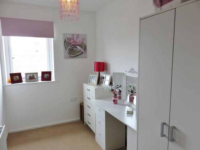  Image of 2 bedroom Flat to rent in Sandwell Park Kingswood Hull HU7 at Kingswood  HULL, HU7 3GY