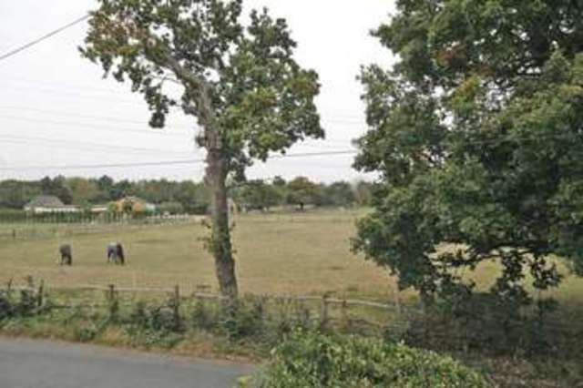 Image of 4 bedroom Detached house for sale in Sanway Road Byfleet West Byfleet KT14 at Byfleet  Byfleet, KT14 7SF