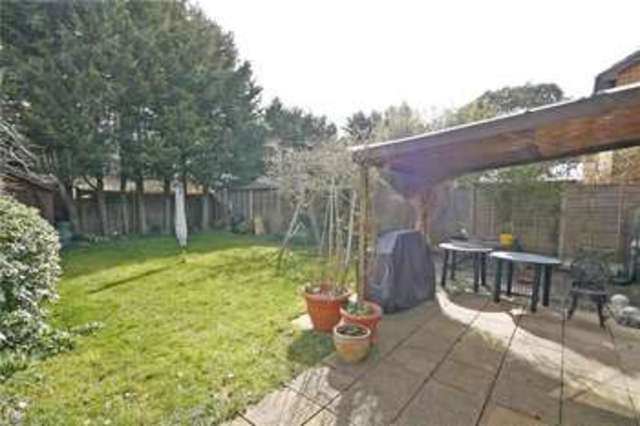  Image of 4 bedroom Detached house for sale in Sanway Road Byfleet West Byfleet KT14 at Byfleet  Byfleet, KT14 7SF