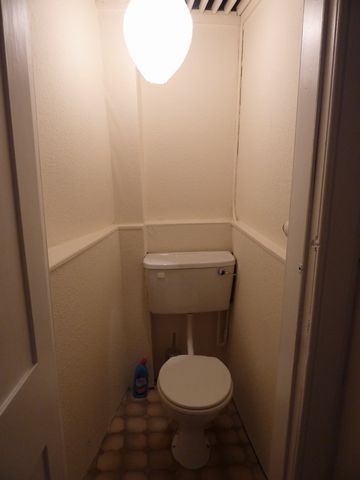  Image of 2 bedroom Flat to rent in Sciennes Hill Place Edinburgh EH9 at Newington Edinburgh Edinburgh, EH9 1NP