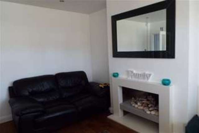  Image of 3 bedroom Detached house to rent in Seagrave Drive Oadby Leicester LE2 at Leicester, LE2 5GJ