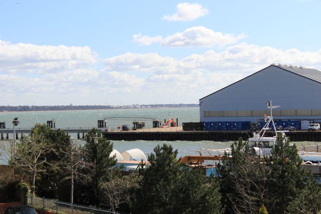  Image of 2 bedroom Apartment for sale in Selman Close Hythe Southampton SO45 at Selman Close  Hythe, Southampton, SO45 6JS