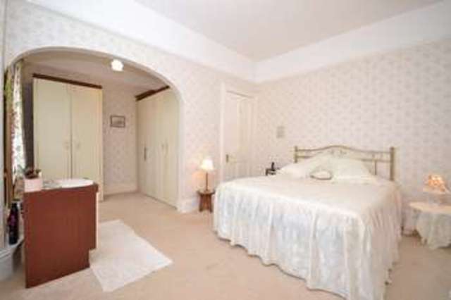  Image of 7 bedroom Detached house for sale in Wilton Park Road Shanklin PO37 at Shanklin Isle Of Wight, PO37 7BU
